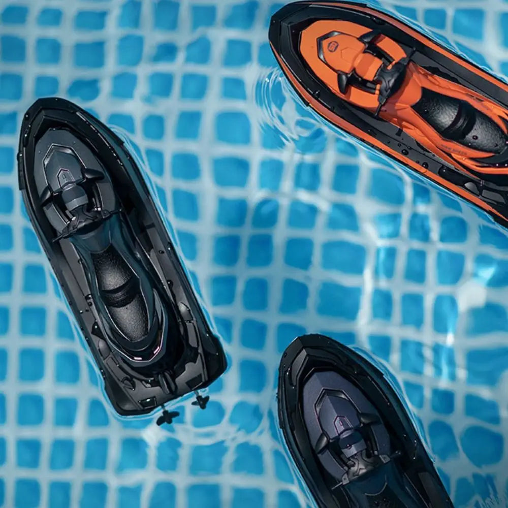 Plastic High-Speed Rc Motorboat Jet Ski Rechargeable Electric Boat Simulation Model Waterproof 1:14 2.4g Wireless Speedboat