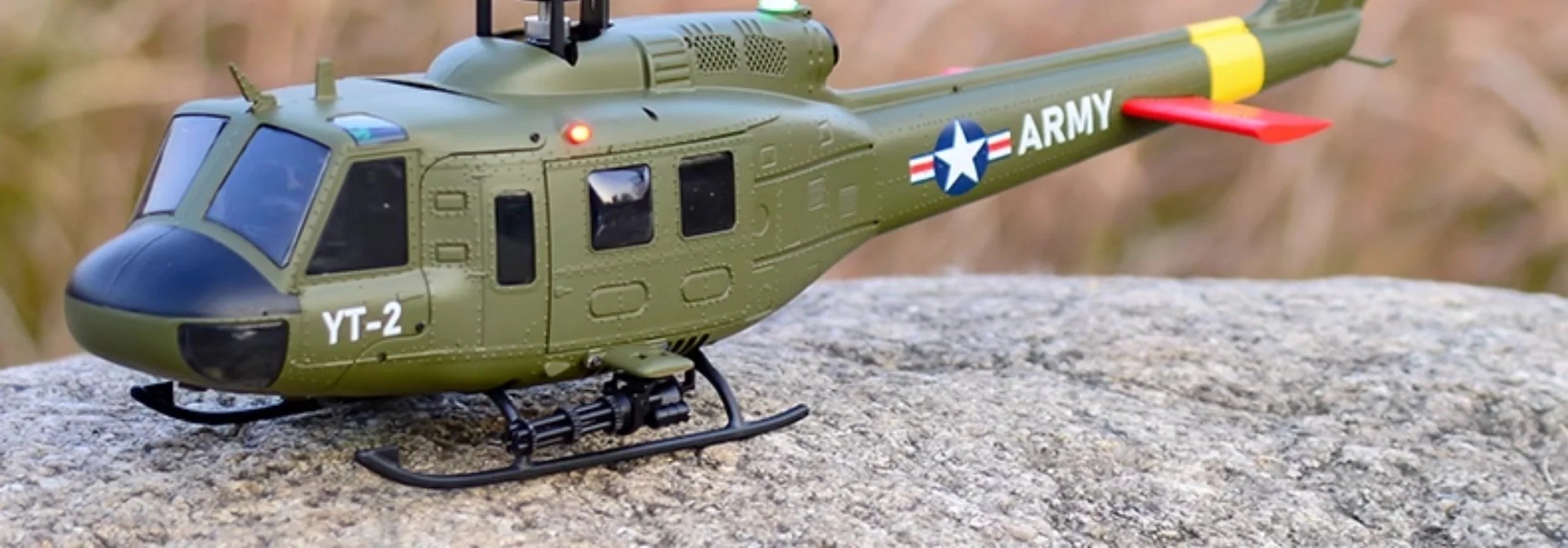 Yuxiang F07 intelligent version/F07V manual version UH1 Huey remote-controlled helicopter 3D stunt helicopter