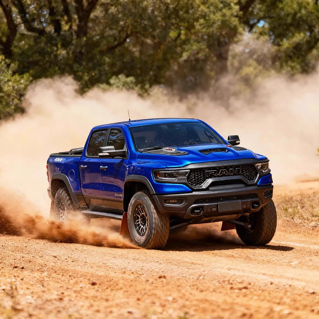 KM Thunder Dodge Tyrannosaurus RAM 1500 Simulation 1/8 Remote Control Electric 4WD Climbing Vehicle Pickup Off road Vehicle