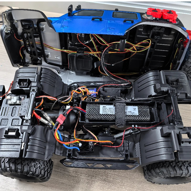 NEW Upgrades 2025 HB R001 Bronco with electric winch 1/10 4WD Remote Control Off-road Vehicle Electric Model RC Climbing