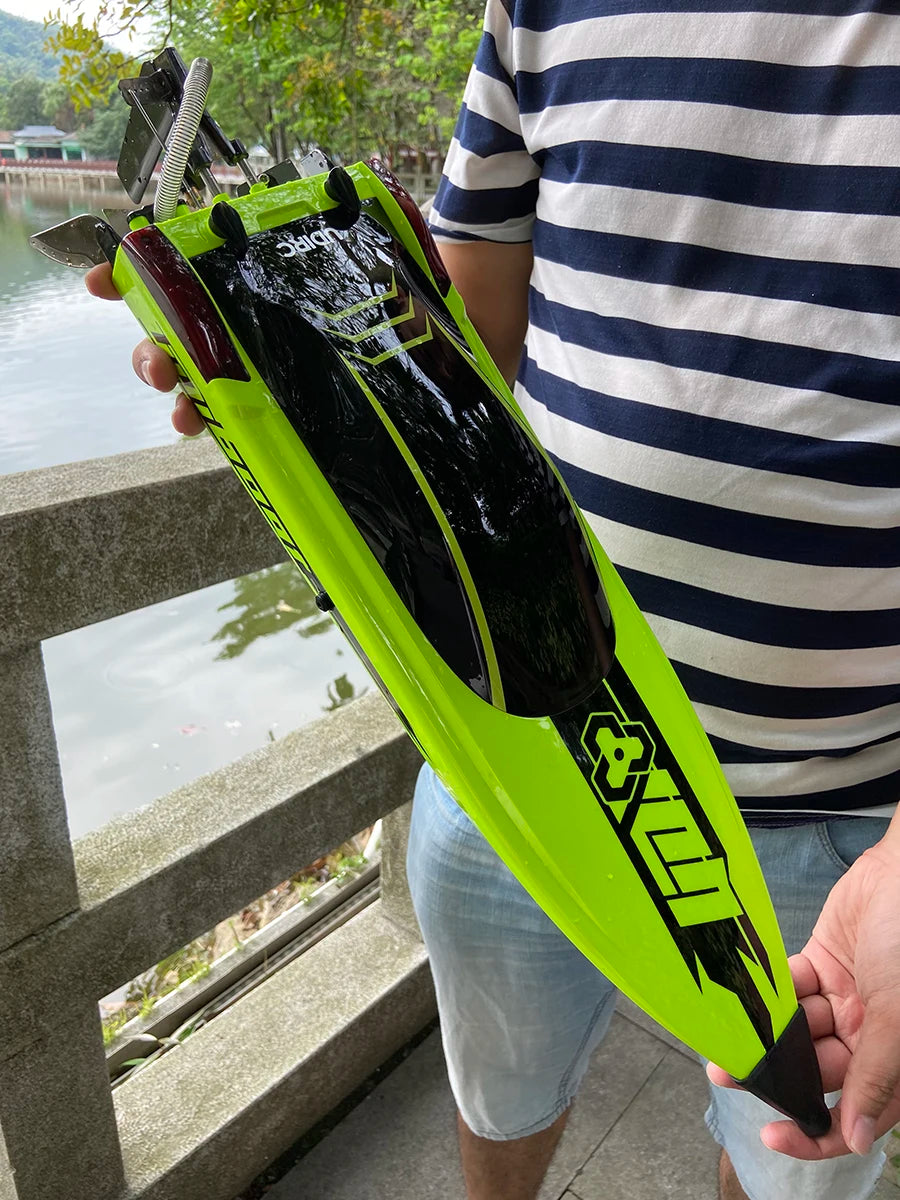 22.8Inches UDI R/C UDI018 Large RC Speed Boat 2.4G 4WD  40-45km/h Remote Control Brushless Watercraft for Hobby Adult