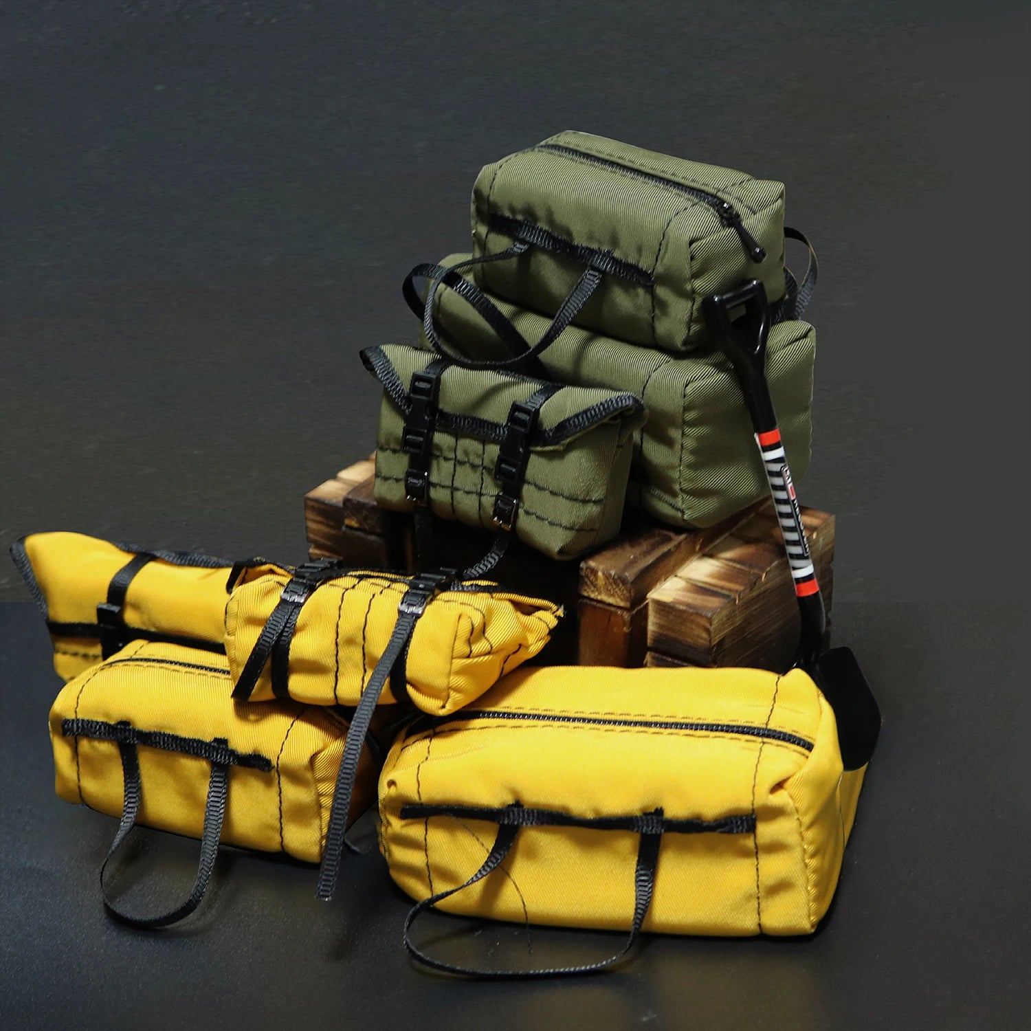 Simulation Replica Bag Roof Travel Bag Scale Decoration Luggage Bag For RC Crawler Car 1/10 1/12 1/18 SCX10 TRX4 TRX4M WPL MN
