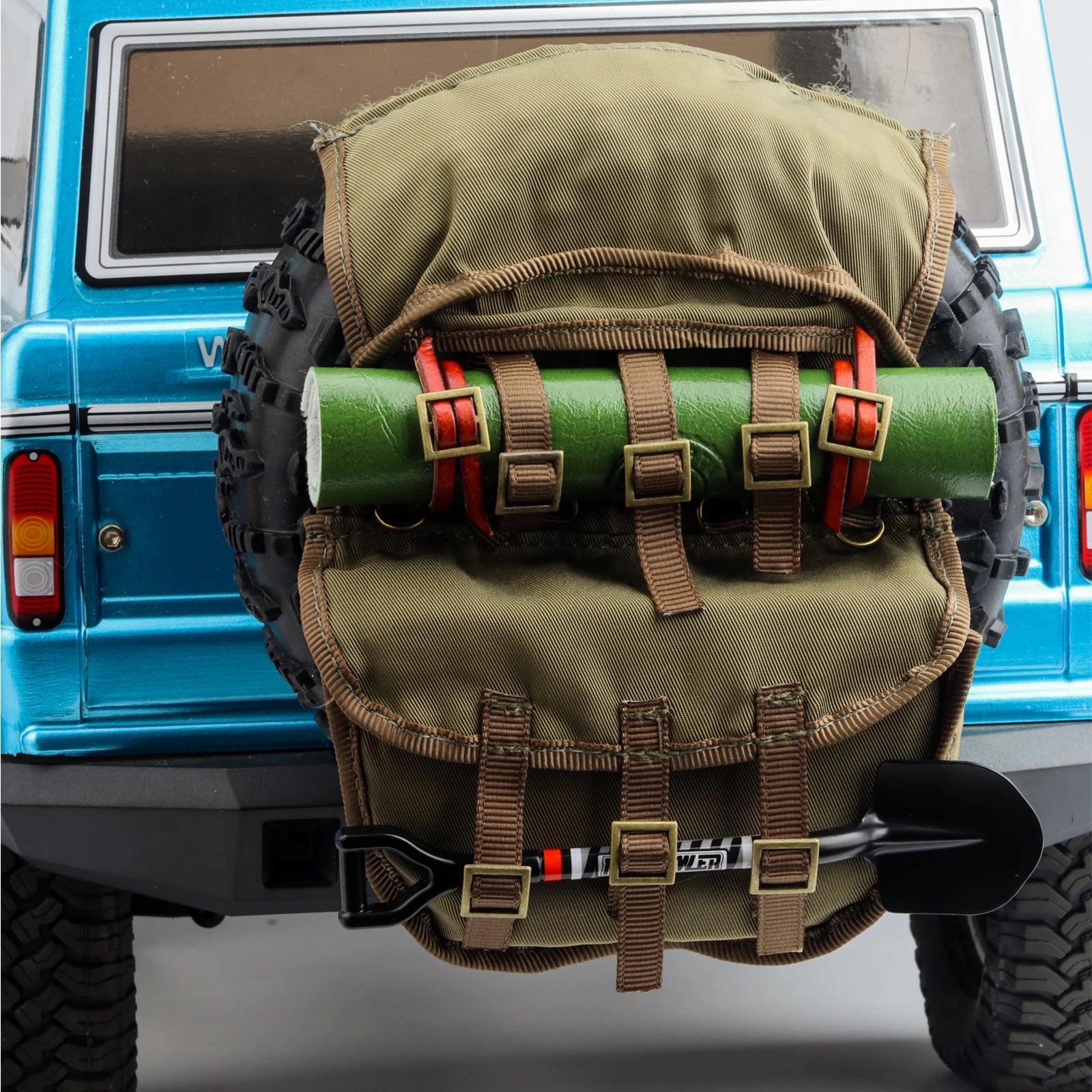 1.9inch 2.2inch Simulation Spare Tire Backpack Decoration Wheel Tires Storage Bags for 1/8 1/10 RC Crawler Car