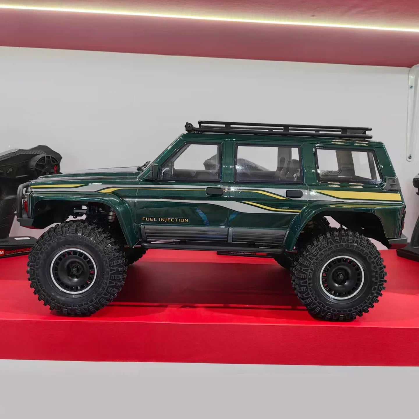 YK4107 Pro Brushless 1/10 Simulation Patrol RC Remote Control Brushless 4WD Differential Lock Climbing Car Off-road Vehicle Gift