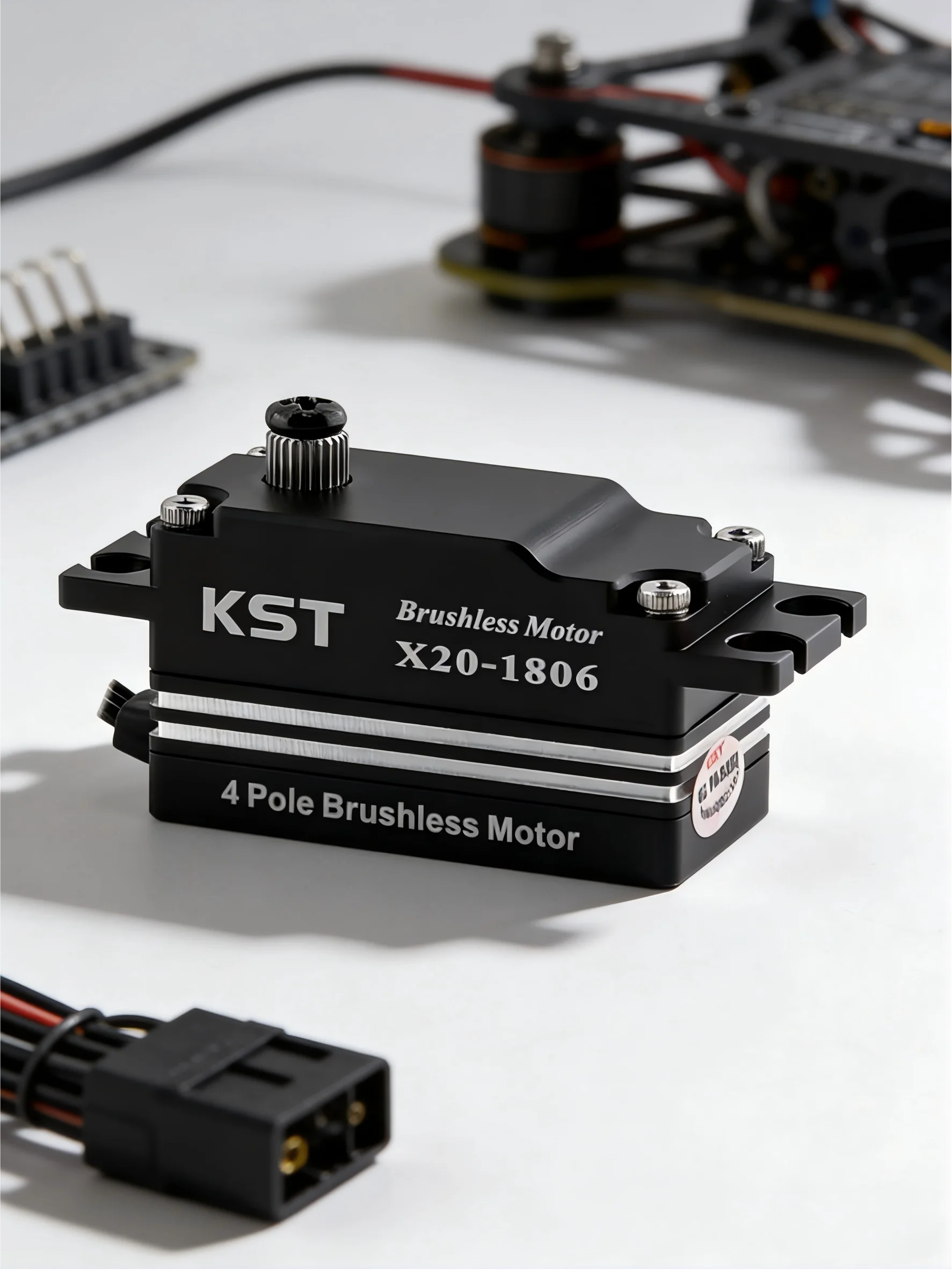 KST X20-1806 Brushless Servo Low-Profile 18Kgf.cm 0.06sec for RC Car Plane - High Torque Quick Response Remote Control Accessory