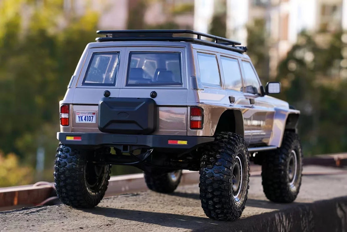 YK4107 Pro Brushless 1/10 Simulation Patrol RC Remote Control Brushless 4WD Differential Lock Climbing Car Off-road Vehicle Gift